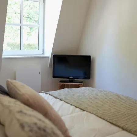 Les Hirondelles, De Charme Avec Jardin, 7p *