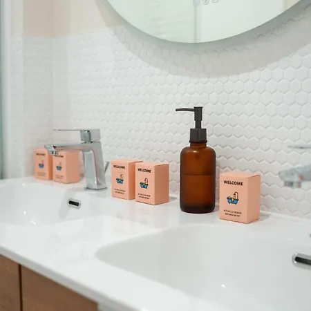 Les Hirondelles, De Charme Avec Jardin, 7p Casa de Férias *