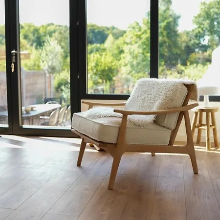 Casa de Férias Les Hirondelles, De Charme Avec Jardin, 7p