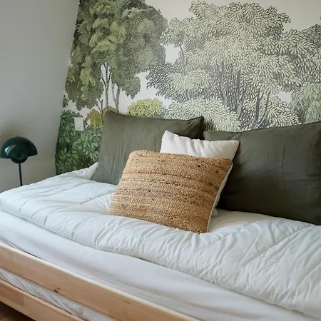 Les Hirondelles, De Charme Avec Jardin, 7p Casa de Férias