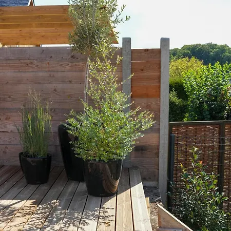 Casa de Férias Les Hirondelles, De Charme Avec Jardin, 7p