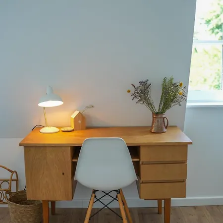 Casa de Férias Les Hirondelles, De Charme Avec Jardin, 7p