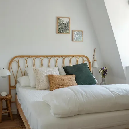 Les Hirondelles, De Charme Avec Jardin, 7p 펜션 생발레리 쉬르 솜므